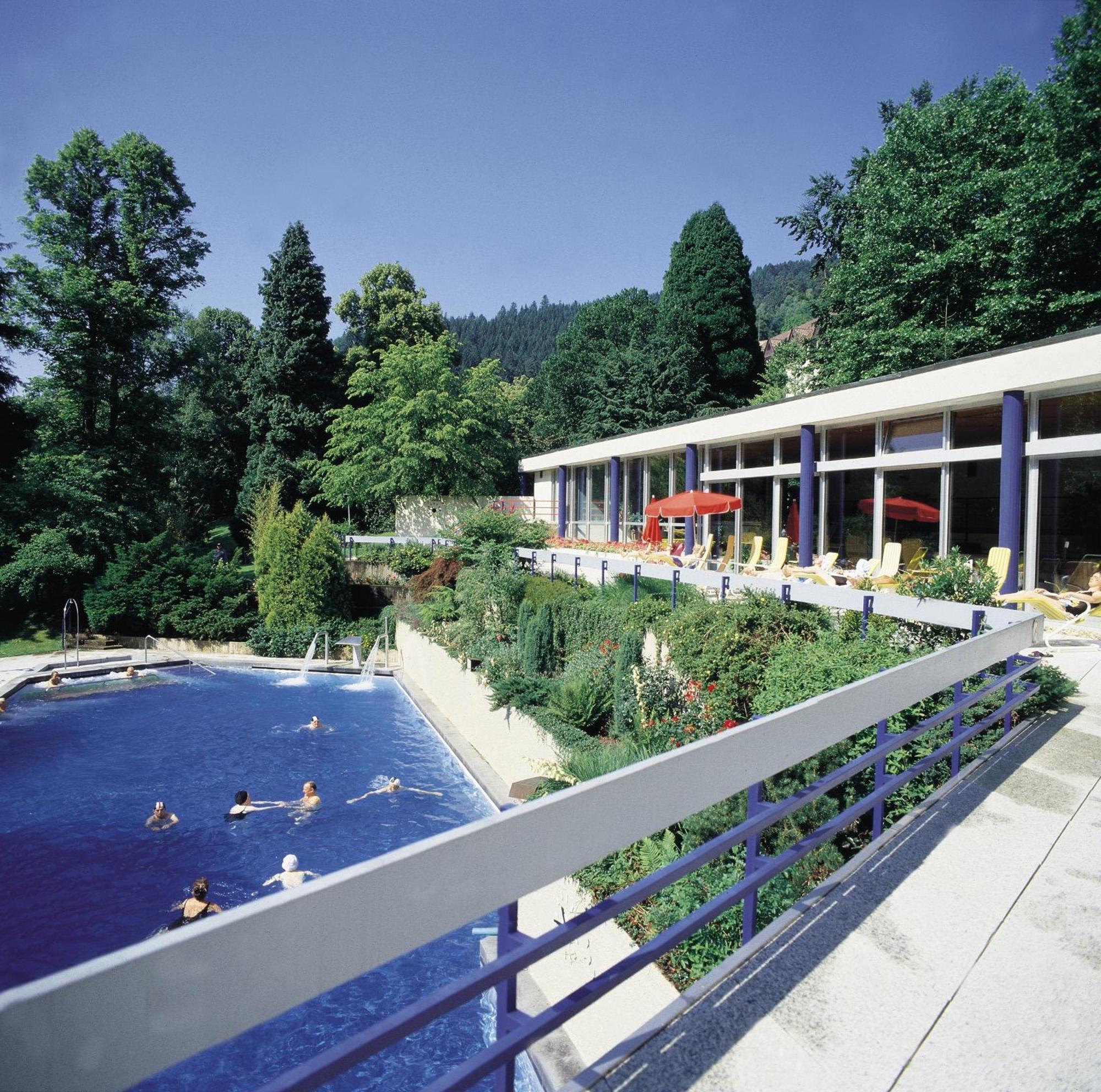 Hotel Bergfrieden Bad Wildbad Ngoại thất bức ảnh