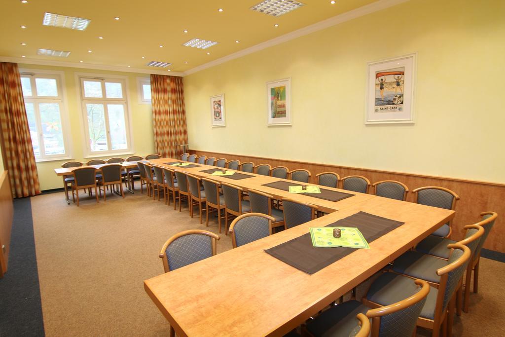 Hotel Bergfrieden Bad Wildbad Ngoại thất bức ảnh